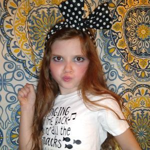 Meet your Posher, Annette